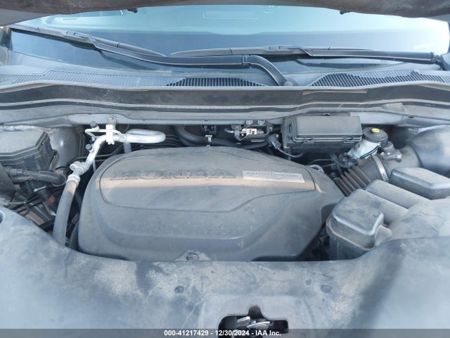 Honda Passport Elite 2019 5FNYF8H00KB004381 Image 10