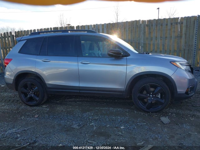 Honda Passport Elite 2019 5FNYF8H00KB004381 Image 13