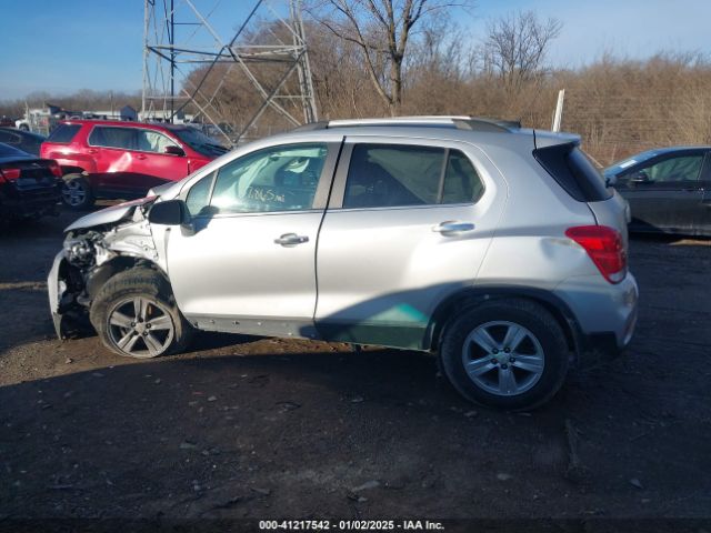 KL7CJLSB2LB038104 Chevrolet Trax Fwd Lt