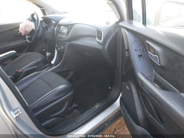 KL7CJLSB2LB038104 Chevrolet Trax Fwd Lt
