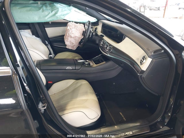 W1KUG8JB1LA562389 Mercedes-Benz m177