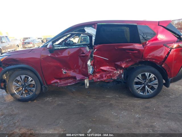 JN8AT3BAXMW015180 Nissan Rogue Sv Fwd
