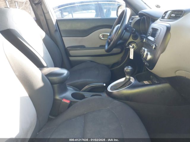 KNDJN2A29E7025270 KIA Soul