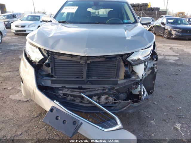 3GNAXSEVXJS631436 Chevrolet EQUINOX LT