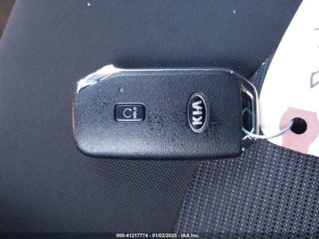 5XXG14J25MG066020 KIA K5 LXS