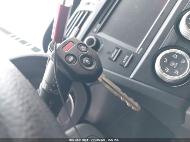 JF2SJAAC1HG457943 Subaru Forester 2.5i