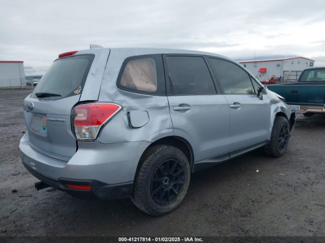 JF2SJAAC1HG457943 Subaru Forester 2.5i