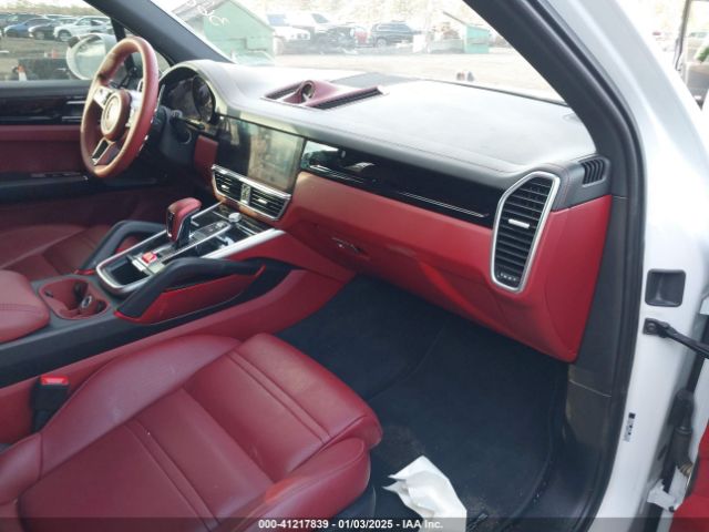 2020 PORSCHE CAYENNE WP1AA2AY1LDA07925 Photo 4