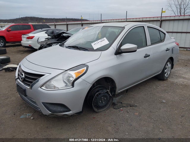 3N1CN7AP9JL829689 Nissan Versa 1.6 S+