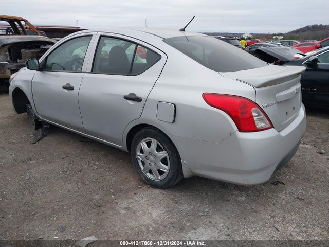 3N1CN7AP9JL829689 Nissan Versa 1.6 S+
