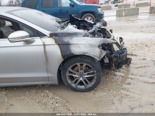 3FA6P0CD1LR128293 Ford FUSION SEL