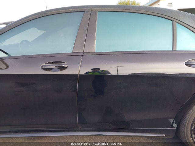 WDDUG8CB0EA063390 Mercedes-Benz S 550