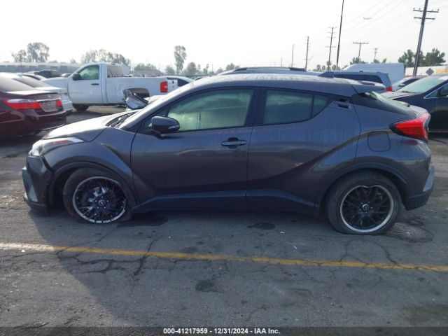 JTNKHMBX2J1010894 Toyota C-hr Xle Premium