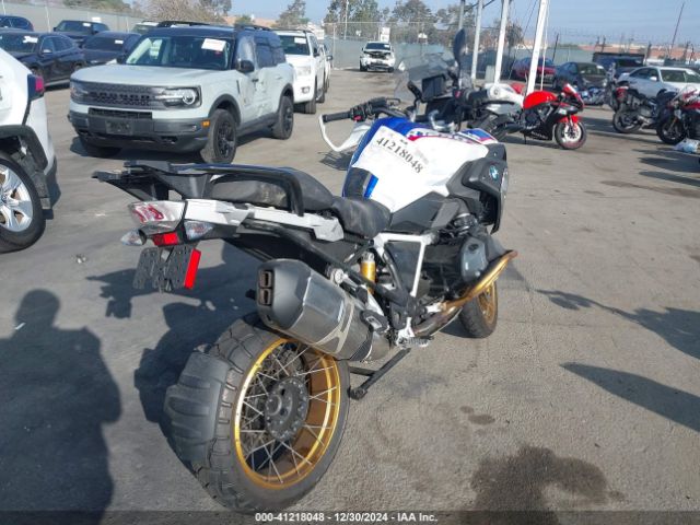 2020 BMW R 1250 WB10J9301LZJ18083 Photo 3