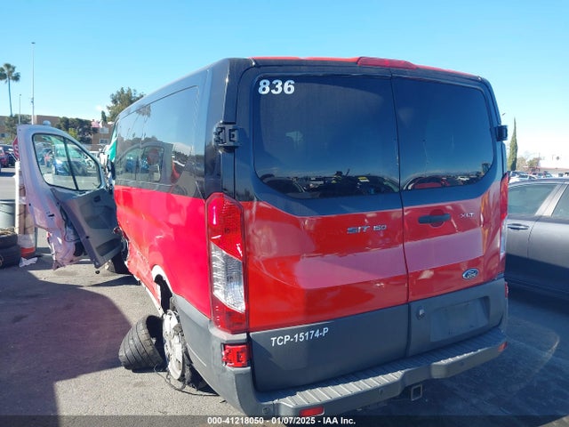 1FMZK1ZM4HKA84378 Ford Transit-150 Xlt