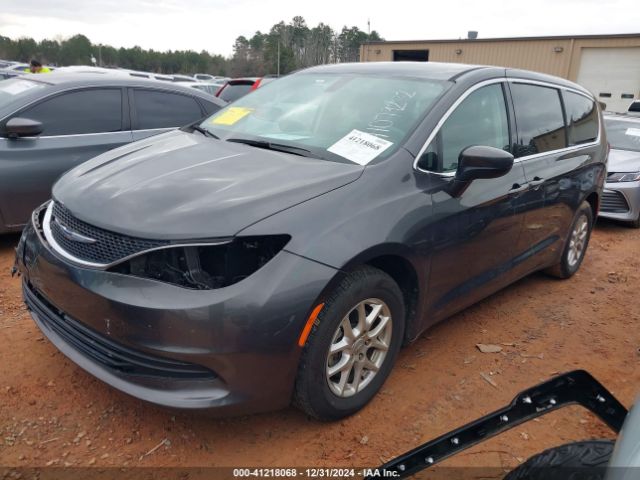 2C4RC1DGXHR712187 Chrysler Pacifica Touring