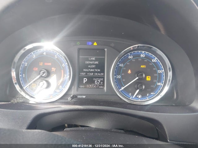 5YFBURHE8KP929721 Toyota COROLLA LE