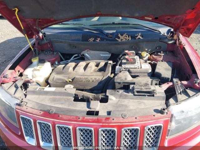 1C4NJDEB8ED706850 Jeep Compass Latitude