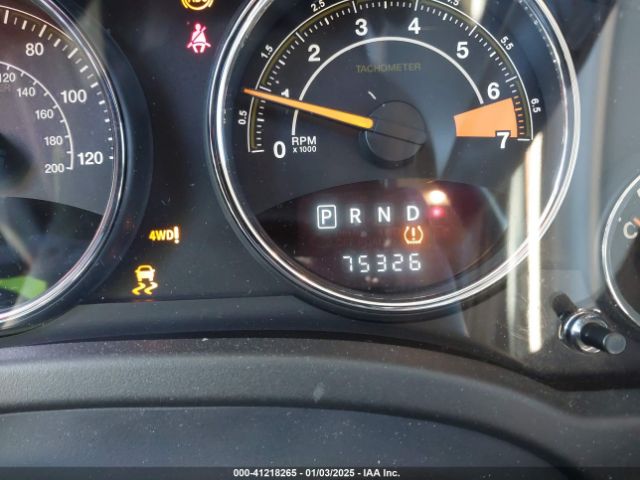1C4NJDEB8ED706850 Jeep Compass Latitude