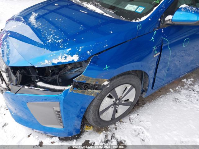 KMHC65LC1JU064844 Hyundai Ioniq Hybrid Blue
