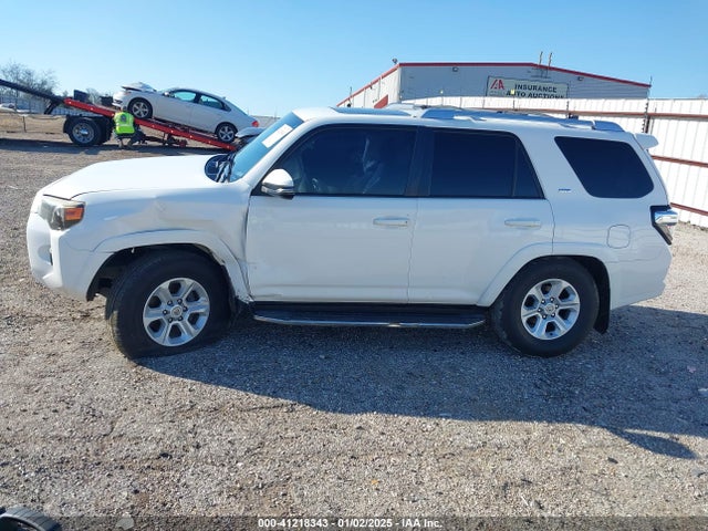 Toyota 4runner Sr5 Premium 2016 JTEZU5JRXG5126042 Image 15