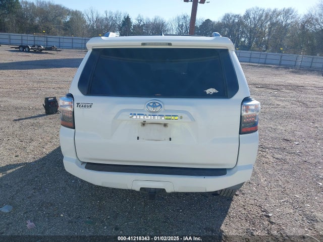 Toyota 4runner Sr5 Premium 2016 JTEZU5JRXG5126042 Image 17