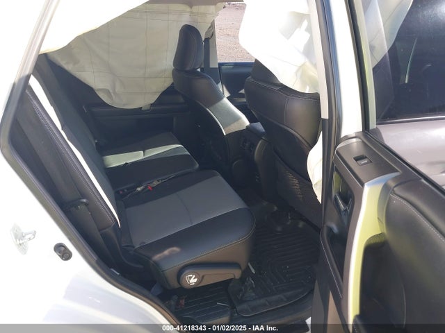 Toyota 4runner Sr5 Premium 2016 JTEZU5JRXG5126042 Image 8