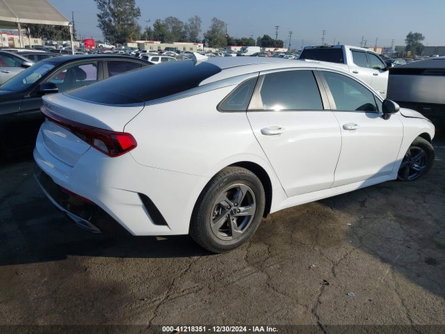 5XXG14J28NG123134 KIA K5 LXS
