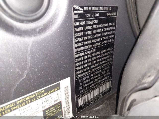 2018 JAGUAR F-PACE SADCJ2FX8JA291504 Photo 8