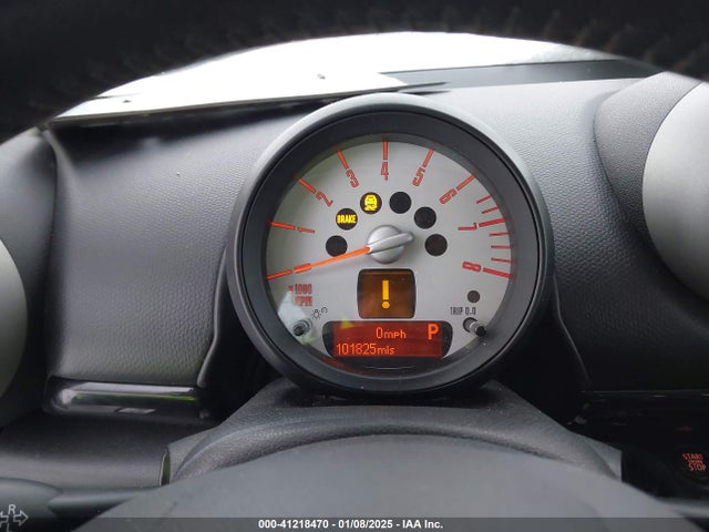 2011 MINI COOPER S COUNTRYMAN WMWZC5C52BWL52741 Photo 6