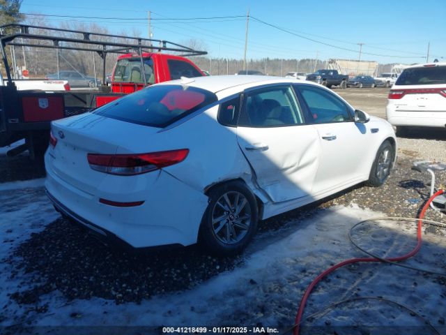 5XXGT4L33KG339985 KIA Optima Lx