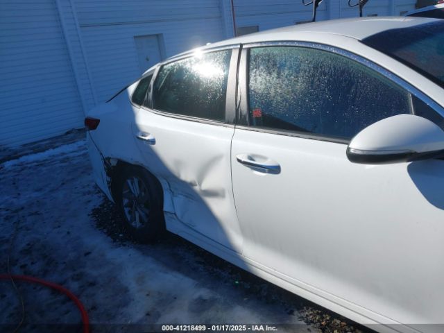 5XXGT4L33KG339985 KIA Optima Lx