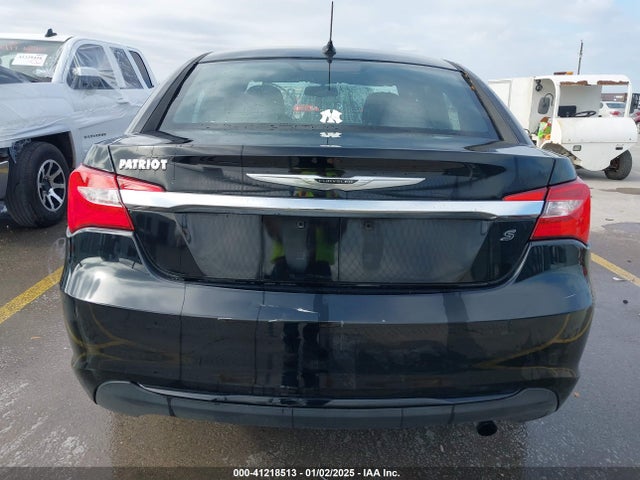 Chrysler 200 Touring 2014 1C3CCBBB7EN158915 Image 16