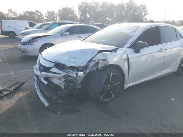4T1B61HK9JU023589 Toyota CAMRY XSE