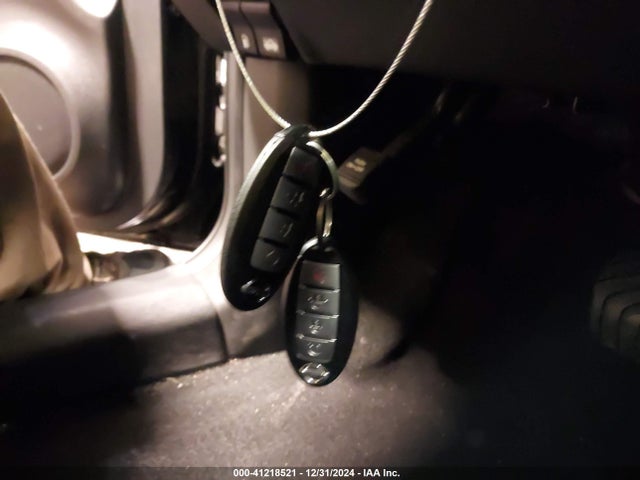 Nissan ROGUE SV 2017 KNMAT2MV4HP600357 Image 11