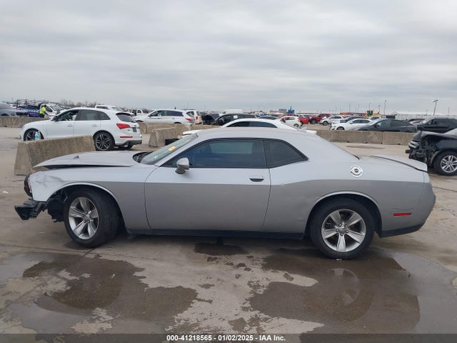 Dodge Challenger Sxt 2018 2C3CDZAGXJH183636 Image 14