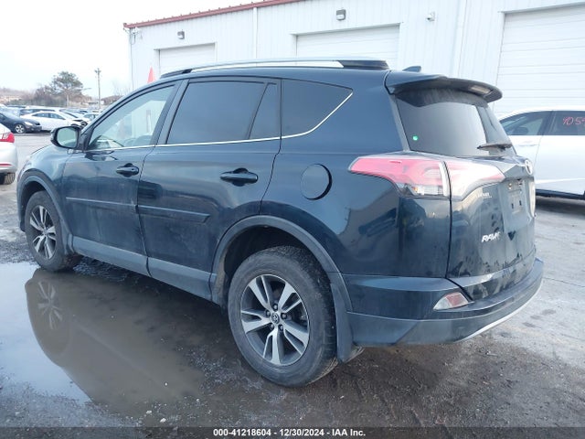 JTMWFREV9JD122397 Toyota Rav4 Adventure/xle
