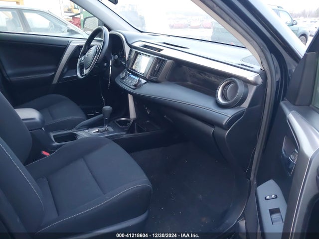 JTMWFREV9JD122397 Toyota Rav4 Adventure/xle