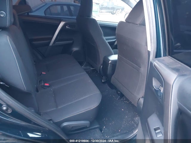JTMWFREV9JD122397 Toyota Rav4 Adventure/xle