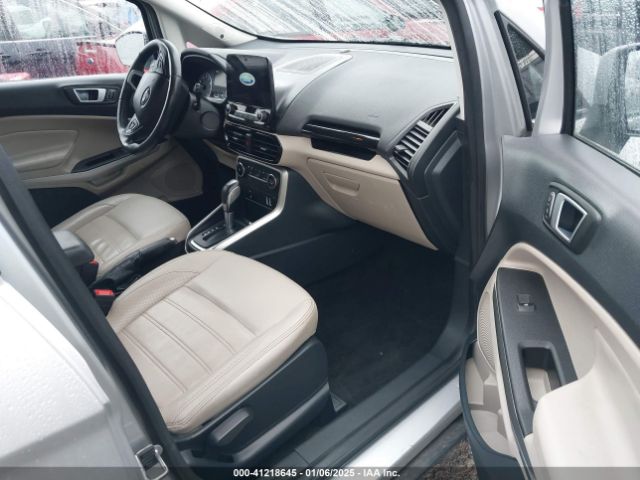 MAJ6P1WL3JC197684 Ford Ecosport Titanium