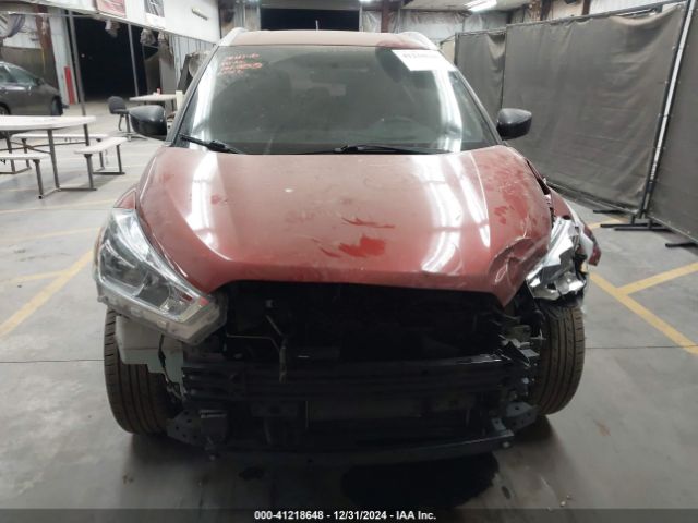 3N1CP5CU0JL526012 Nissan KICKS SV