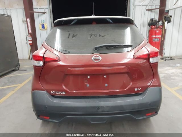 3N1CP5CU0JL526012 Nissan KICKS SV