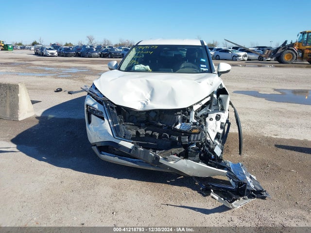 JN8BT3BA9PW405969 Nissan Rogue Sv Fwd