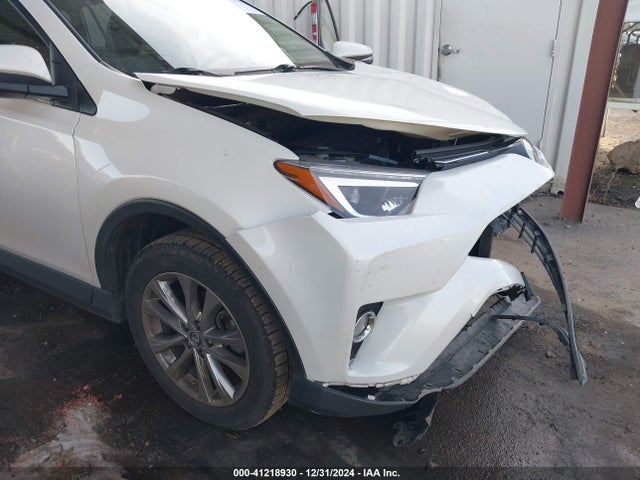 Toyota Rav4 Limited 2018 JTMDFREV4JD253454 Image 6