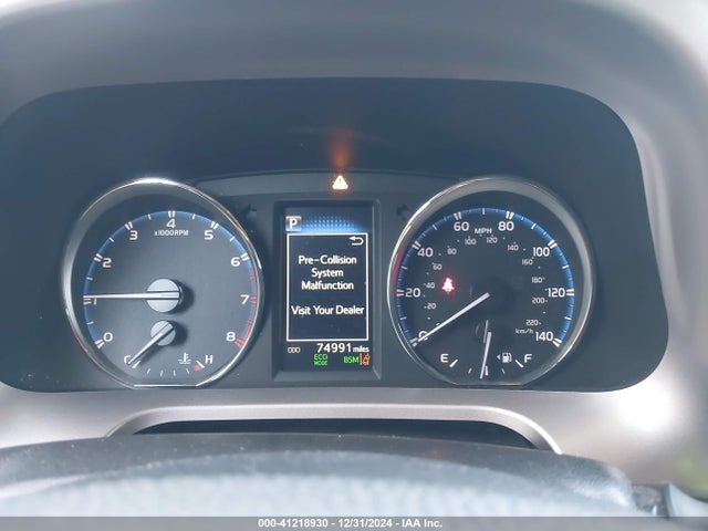 Toyota Rav4 Limited 2018 JTMDFREV4JD253454 Image 7