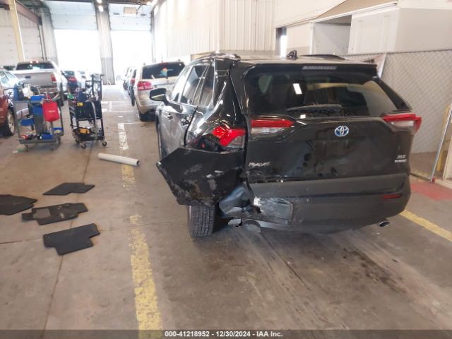 4T3RWRFV4MU027555 Toyota Rav4 Hybrid Xle
