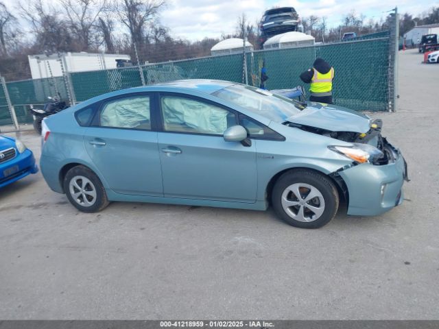 JTDKN3DU9E1775827 Toyota Prius