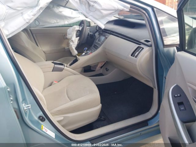 JTDKN3DU9E1775827 Toyota Prius