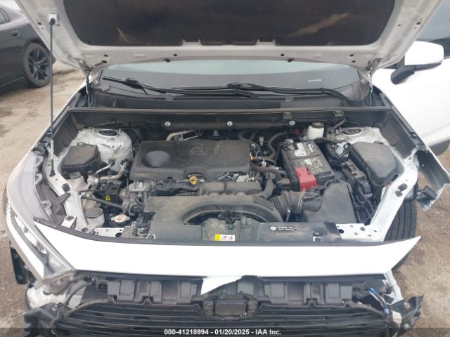 2T3W1RFV4MW166909 Toyota Rav4 Xle
