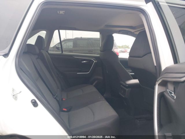2T3W1RFV4MW166909 Toyota Rav4 Xle